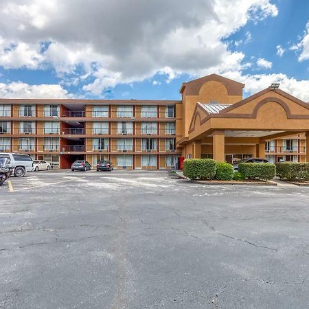 Budgetel Inn & Suites 포레스트파크 외부 사진