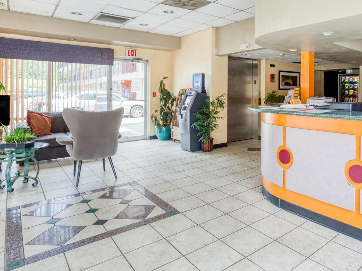 Budgetel Inn & Suites 포레스트파크 외부 사진