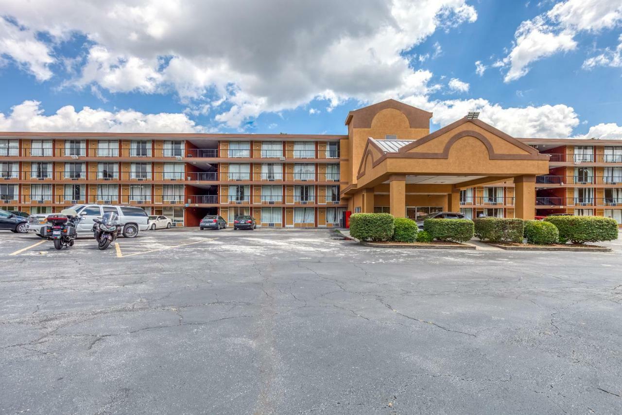 Budgetel Inn & Suites 포레스트파크 외부 사진